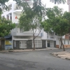 Bán nhà 2 mặt tiền trung tâm q7