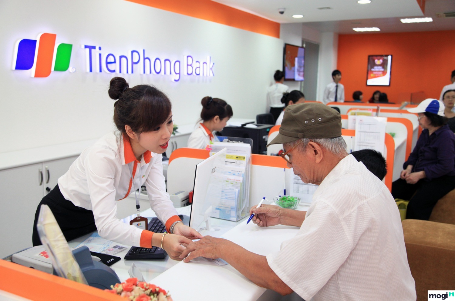 Giải đáp những câu hỏi thường gặp khi vay tiền ngân hàng để mua nhà