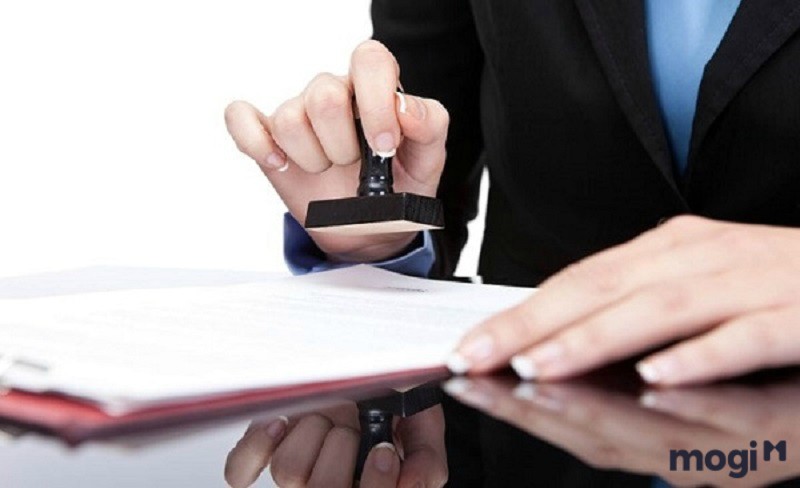 Luật mua bán nhà đất trong việc sang sổ đỏ như thế nào?