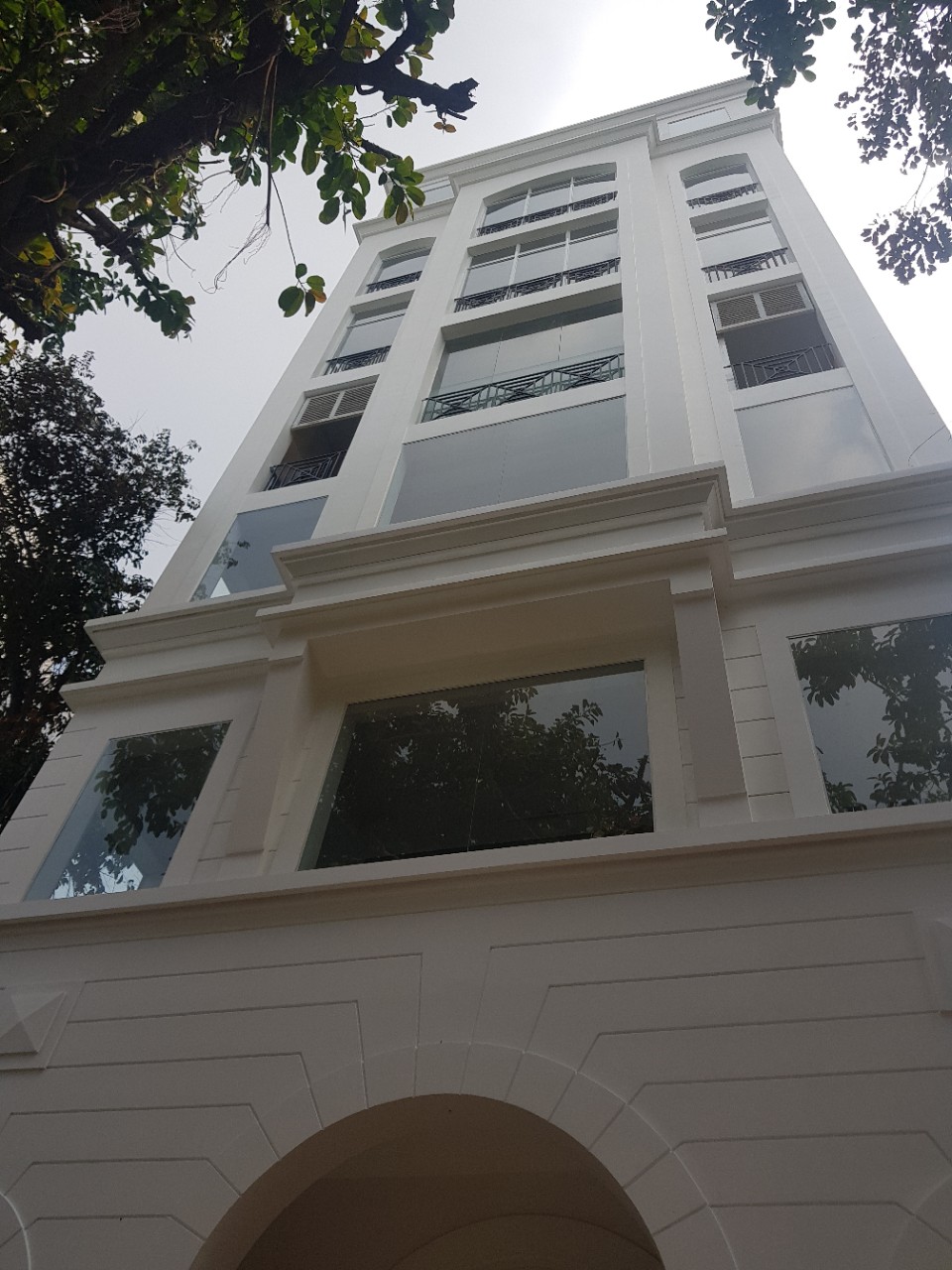 VĂN PHÒNG CHO THUÊ TÒA NHÀ LOTUS BUILDING 